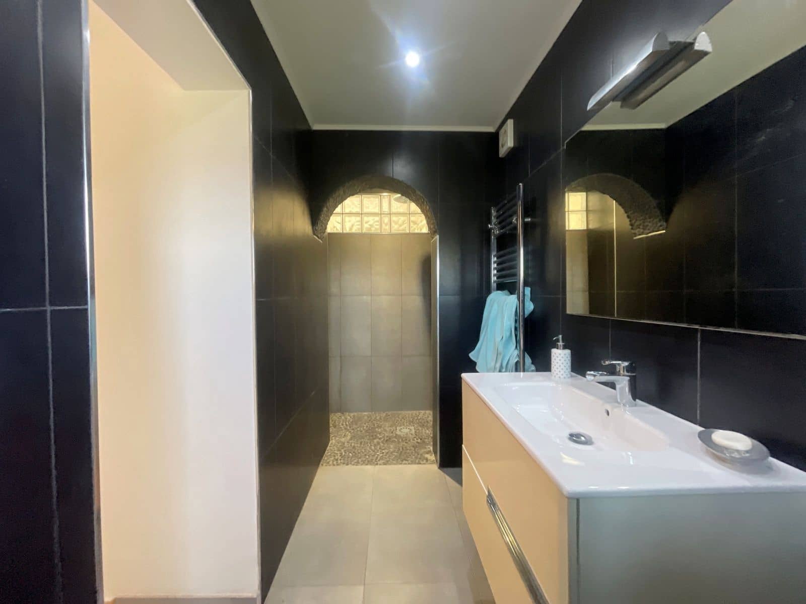 4 sypialnia Willa na sprzedaż w Moraira z basenem garażem - 950 000 € (Ref: 8931753)