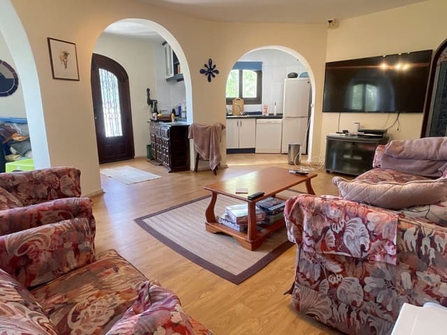 4 sypialnia Willa na sprzedaż w Moraira, Teulada-Moraira z basenem garażem - 950 000 € (Ref: 8931753)