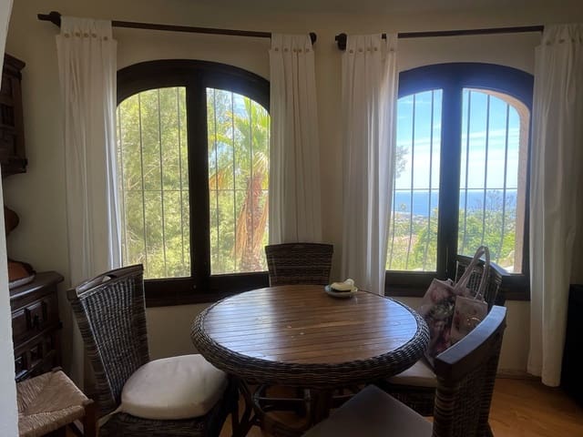 4 sypialnia Willa na sprzedaż w Moraira, Teulada-Moraira z basenem garażem - 950 000 € (Ref: 8931753)