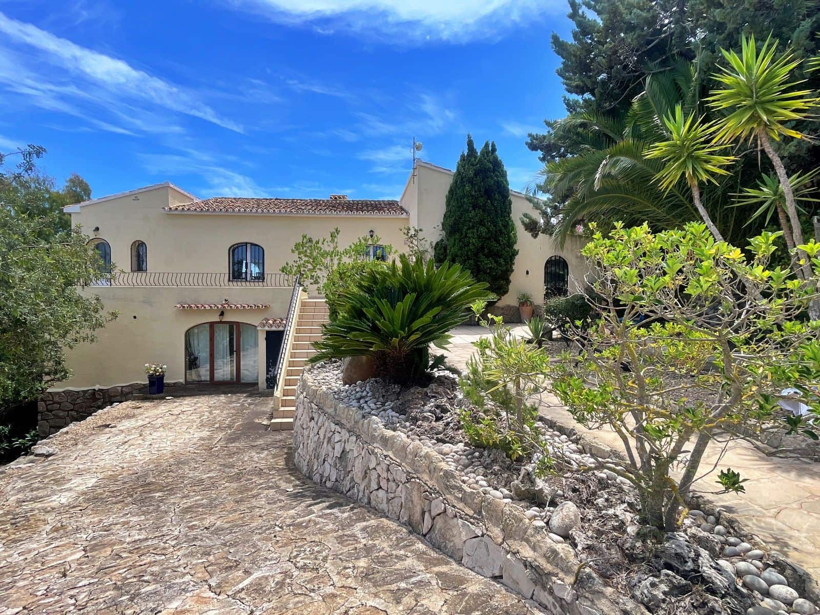 4 sypialnia Willa na sprzedaż w Moraira z basenem garażem - 950 000 € (Ref: 8931753)