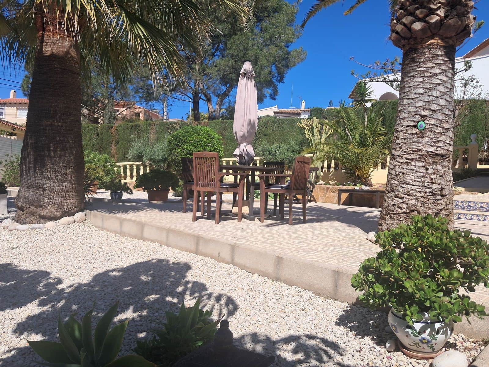 4 bedroom Villa for sale in Altea with pool garage - € 595,000 (Ref: 8944995)