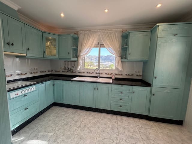 3 soveværelse Villa til salg i Jalón / Xaló med swimmingpool garage - € 625.000 (Ref: 8945001)