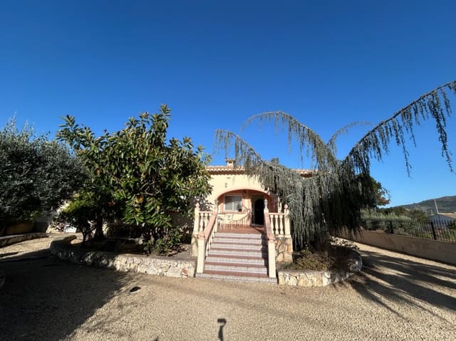 3 soveværelse Villa til salg i Jalón / Xaló med swimmingpool garage - € 625.000 (Ref: 8945001)