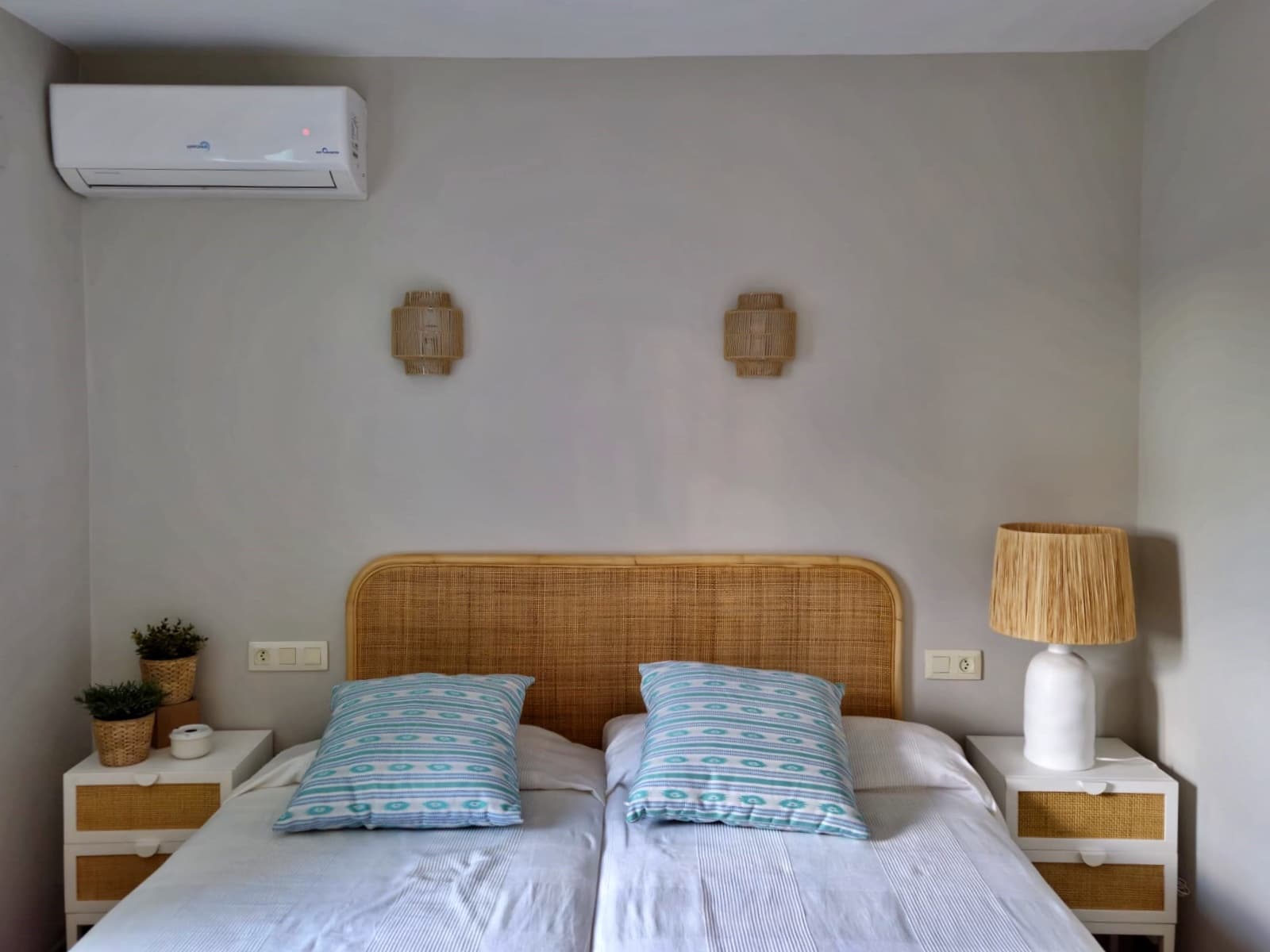 4 slaapkamer Villa te huur in Moraira met zwembad garage - € 2.800 (Ref: 8945009)