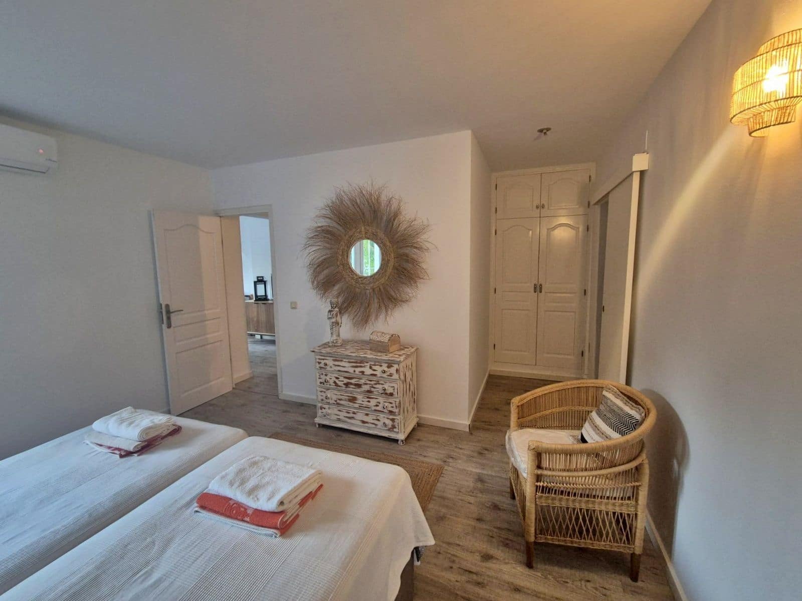 4 slaapkamer Villa te huur in Moraira met zwembad garage - € 2.800 (Ref: 8945009)
