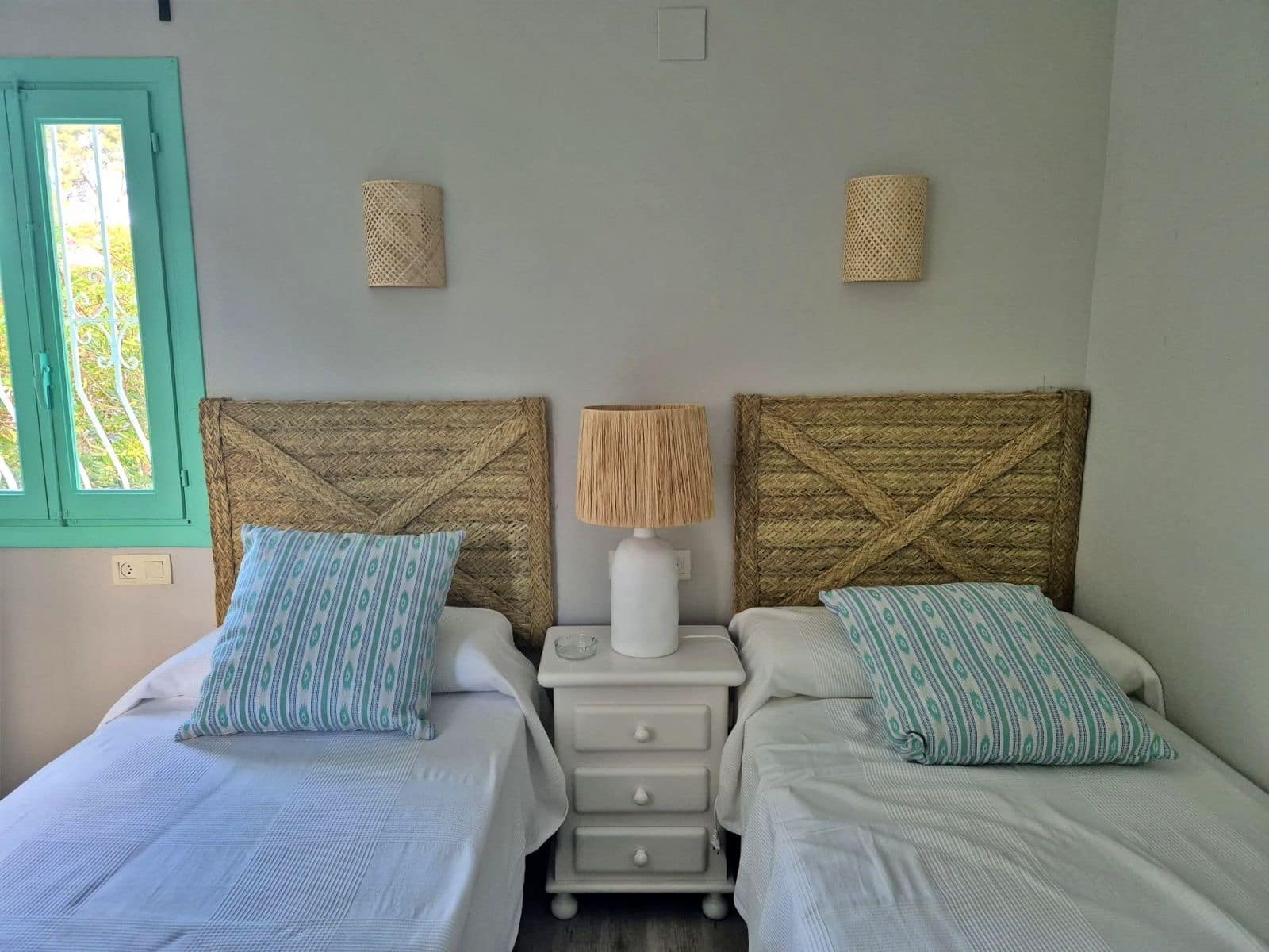 4 slaapkamer Villa te huur in Moraira met zwembad garage - € 2.800 (Ref: 8945009)