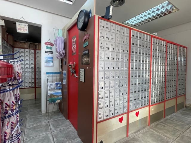 Local Commercial à vendre à Moraira, Teulada-Moraira avec garage - 199 950 € (Ref: 8945019)