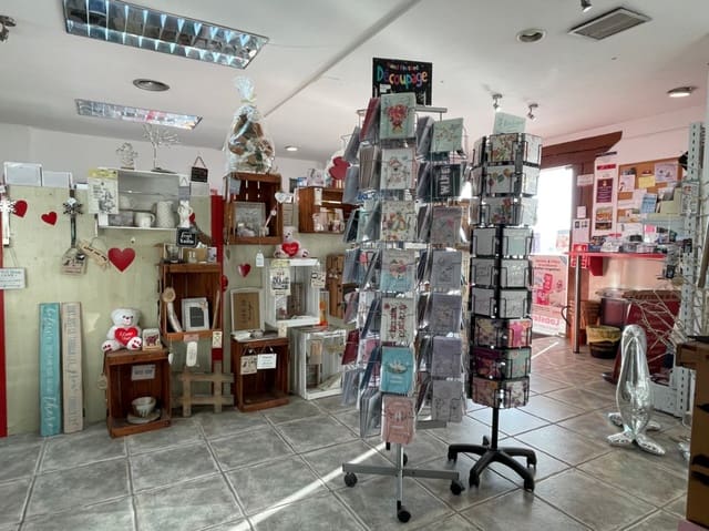 Local Commercial à vendre à Moraira, Teulada-Moraira avec garage - 199 950 € (Ref: 8945019)