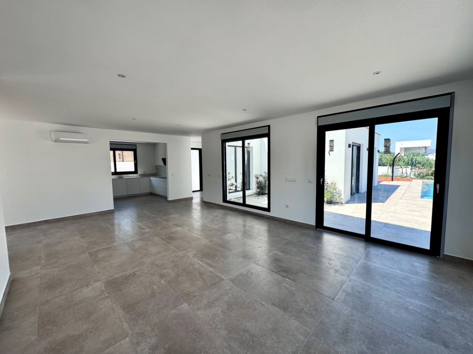 4 sovrum Villa till salu i Javea / Xabia med pool garage - 995 000 € (Ref: 8945025)