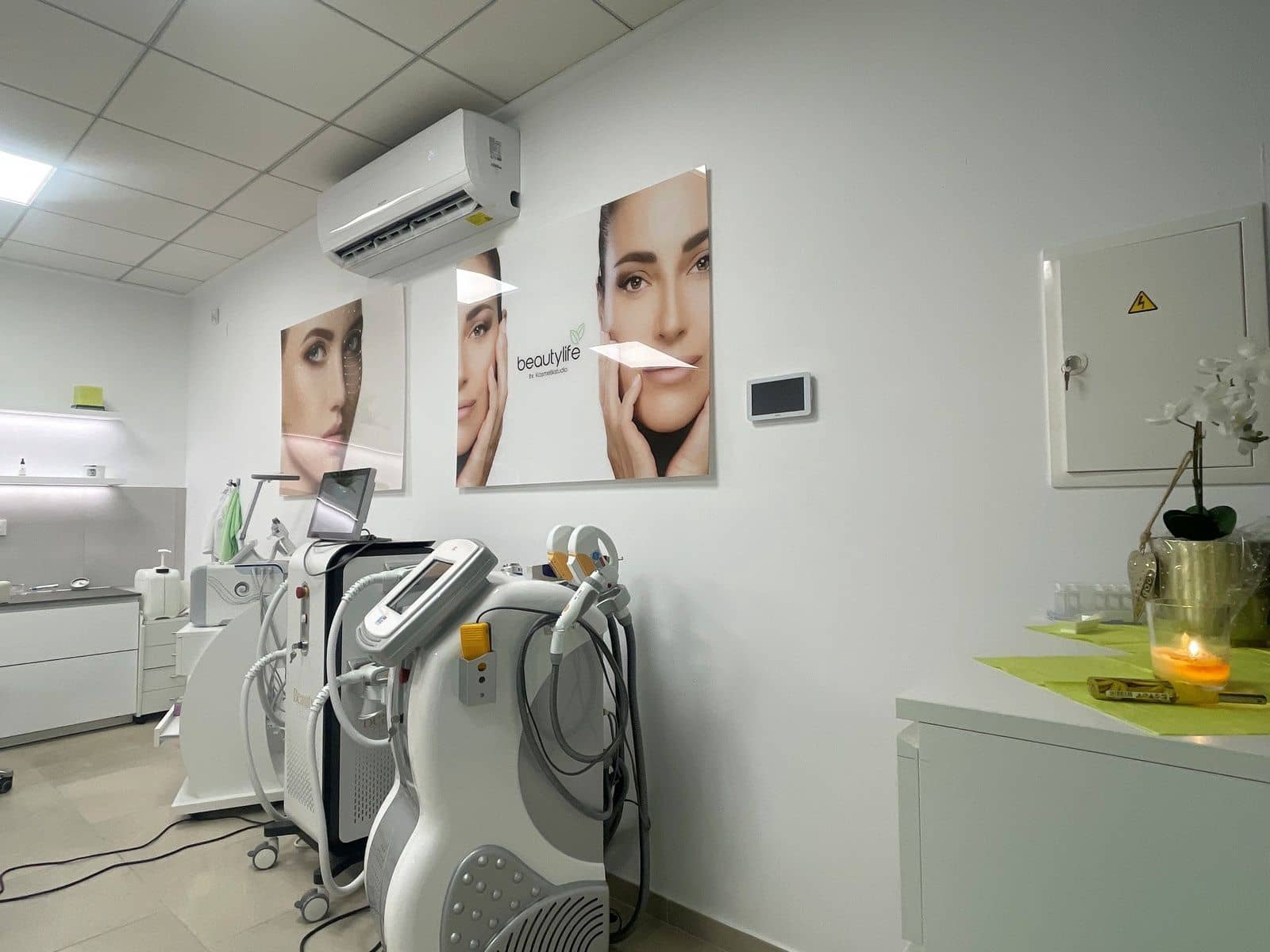 Comercial para venda em Moraira com garagem - 245 000 € (Ref: 8947387)