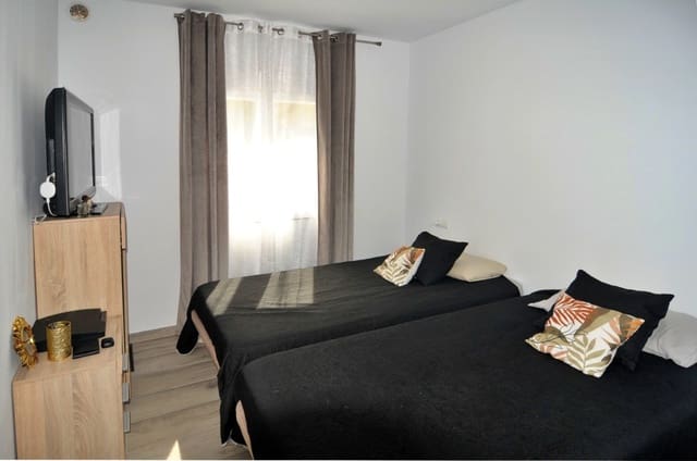 3 chambre Villa/Maison à vendre à Calpe / Calp avec piscine garage - 465 000 € (Ref: 8948271)