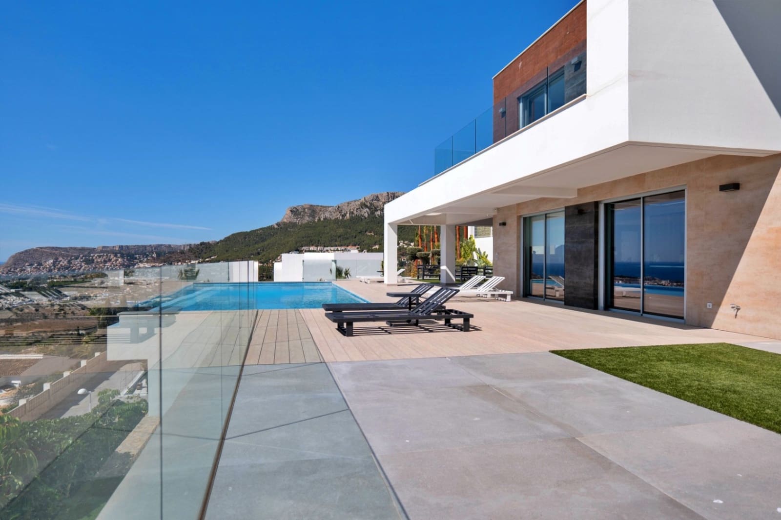 4 camera da letto Villa in vendita in Calpe / Calp con piscina garage - 2.825.000 € (Rif: 8981406)