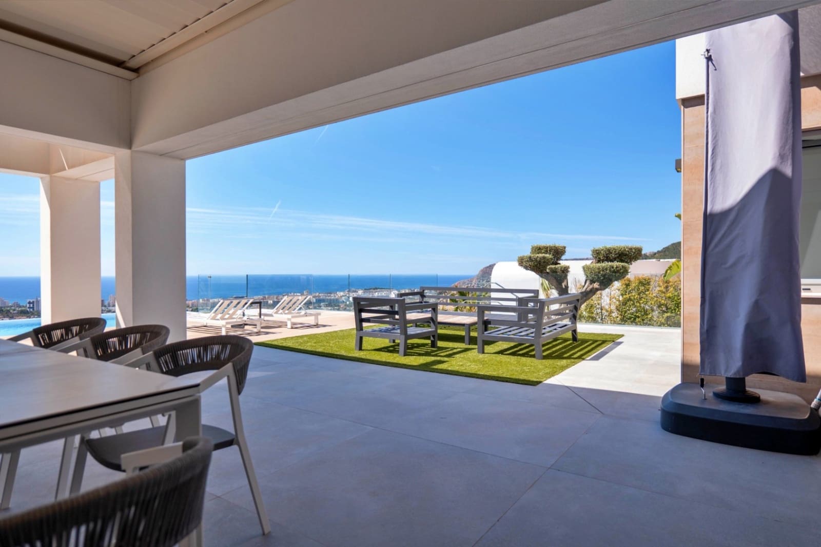 4 camera da letto Villa in vendita in Calpe / Calp con piscina garage - 2.825.000 € (Rif: 8981406)