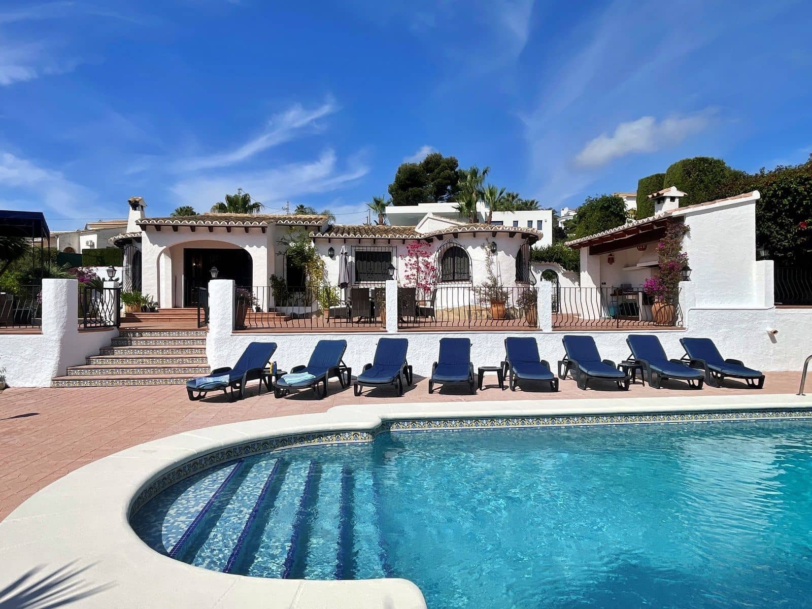 4 slaapkamer Villa te koop in Benissa met zwembad garage - € 765.000 (Ref: 8986379)