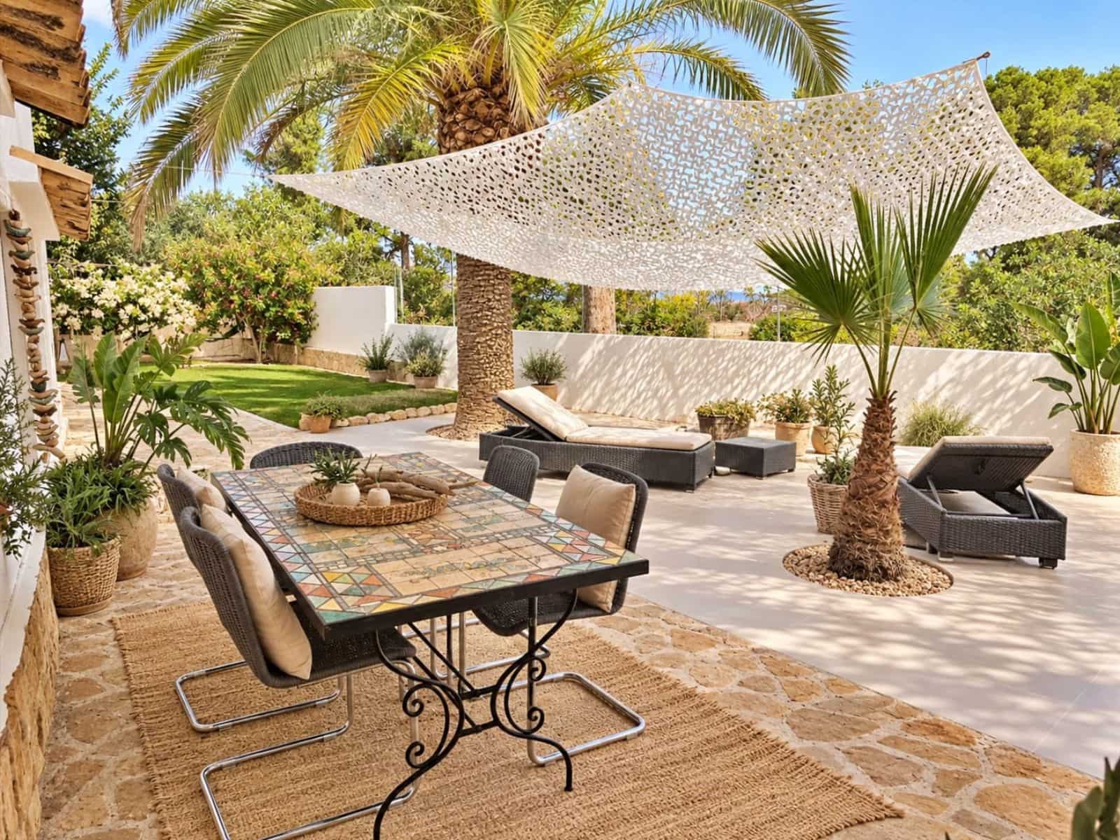 4 soverom Villa til salgs i Benissa med svømmebasseng garasje - € 1 450 000 (Ref: 8986380)