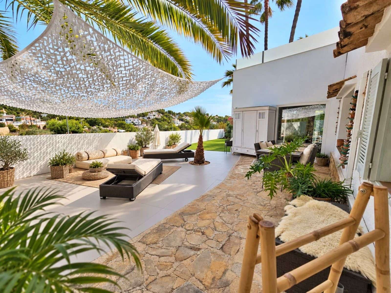 4 soverom Villa til salgs i Benissa med svømmebasseng garasje - € 1 450 000 (Ref: 8986380)