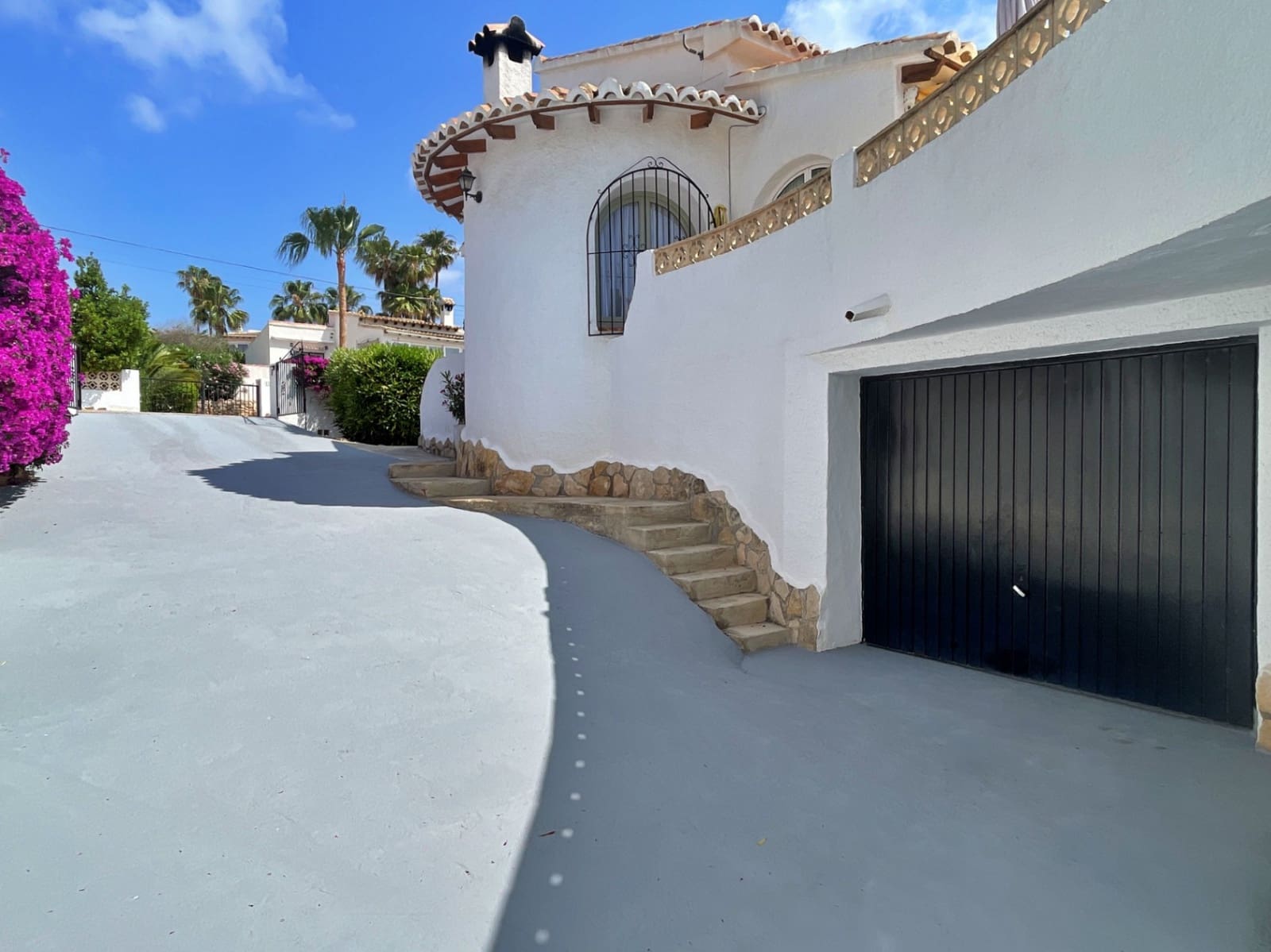 2 soverom Villa til salgs i Moraira med svømmebasseng garasje - € 599 950 (Ref: 9035497)