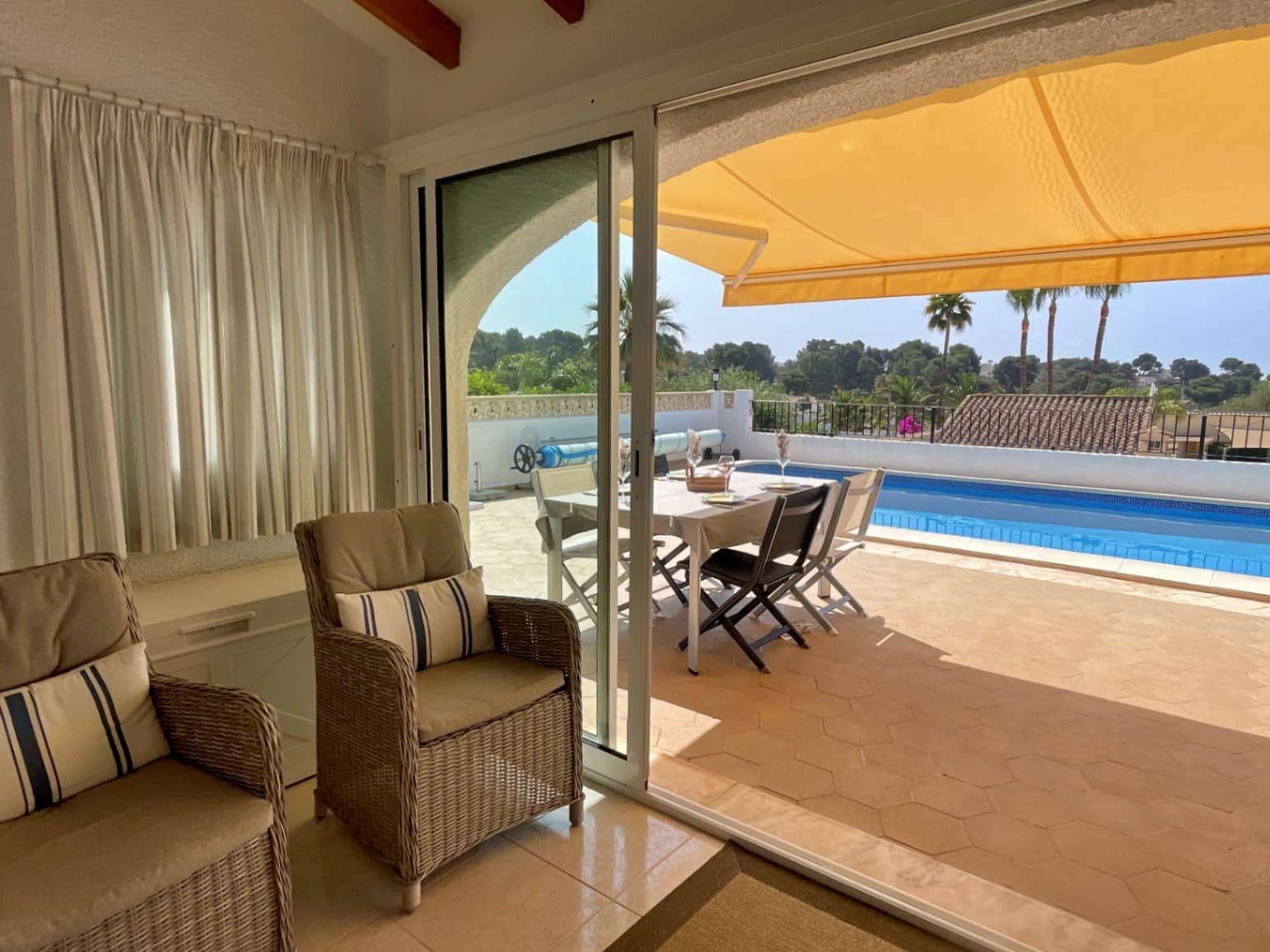 2 soverom Villa til salgs i Moraira med svømmebasseng garasje - € 599 950 (Ref: 9035497)