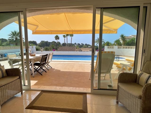 2 chambre Villa/Maison à vendre à Moraira, Teulada-Moraira avec piscine garage - 599 950 € (Ref: 9035497)