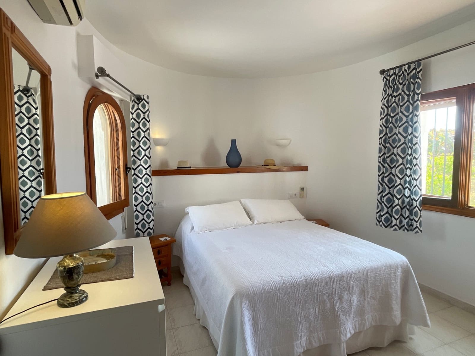 2 soverom Villa til salgs i Moraira med svømmebasseng garasje - € 599 950 (Ref: 9035497)