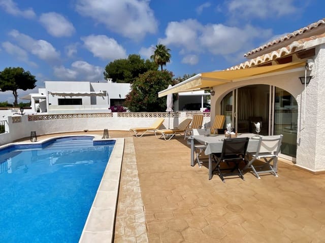 2 chambre Villa/Maison à vendre à Moraira, Teulada-Moraira avec piscine garage - 599 950 € (Ref: 9035497)