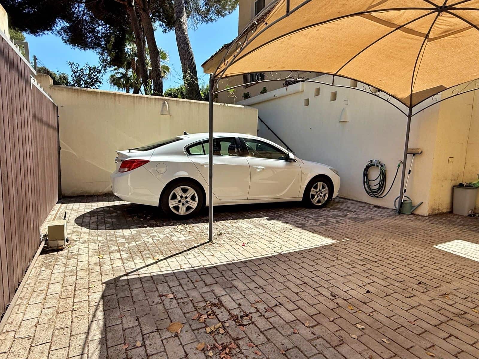 5 makuuhuone Huvila myytävänä paikassa Moraira mukana uima-altaan 
autotalli - 895 000 € (Ref: 9046495)