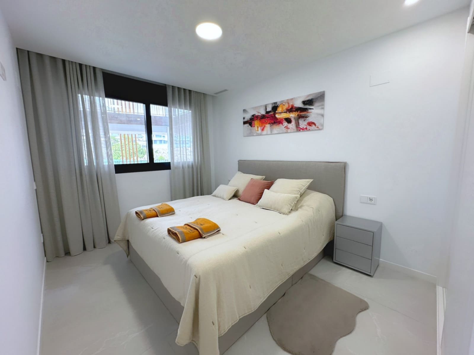 2 soverom Leilighet til leie i Finestrat med svømmebasseng garasje - € 1 850 (Ref: 9059846)