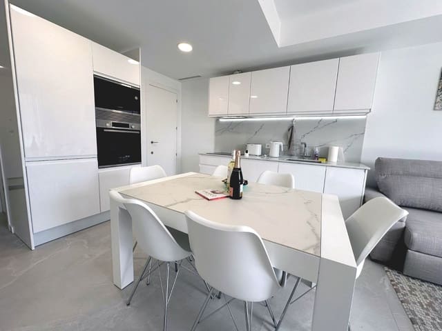 2 makuuhuone Huoneisto vuokrattavana paikassa Finestrat mukana uima-altaan 
autotalli - 1 750 € (Ref: 9061077)