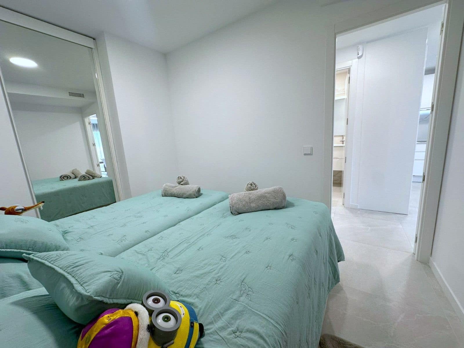 2 soveværelse Lejlighed til leje i Finestrat med swimmingpool garage - € 1.750 (Ref: 9061077)