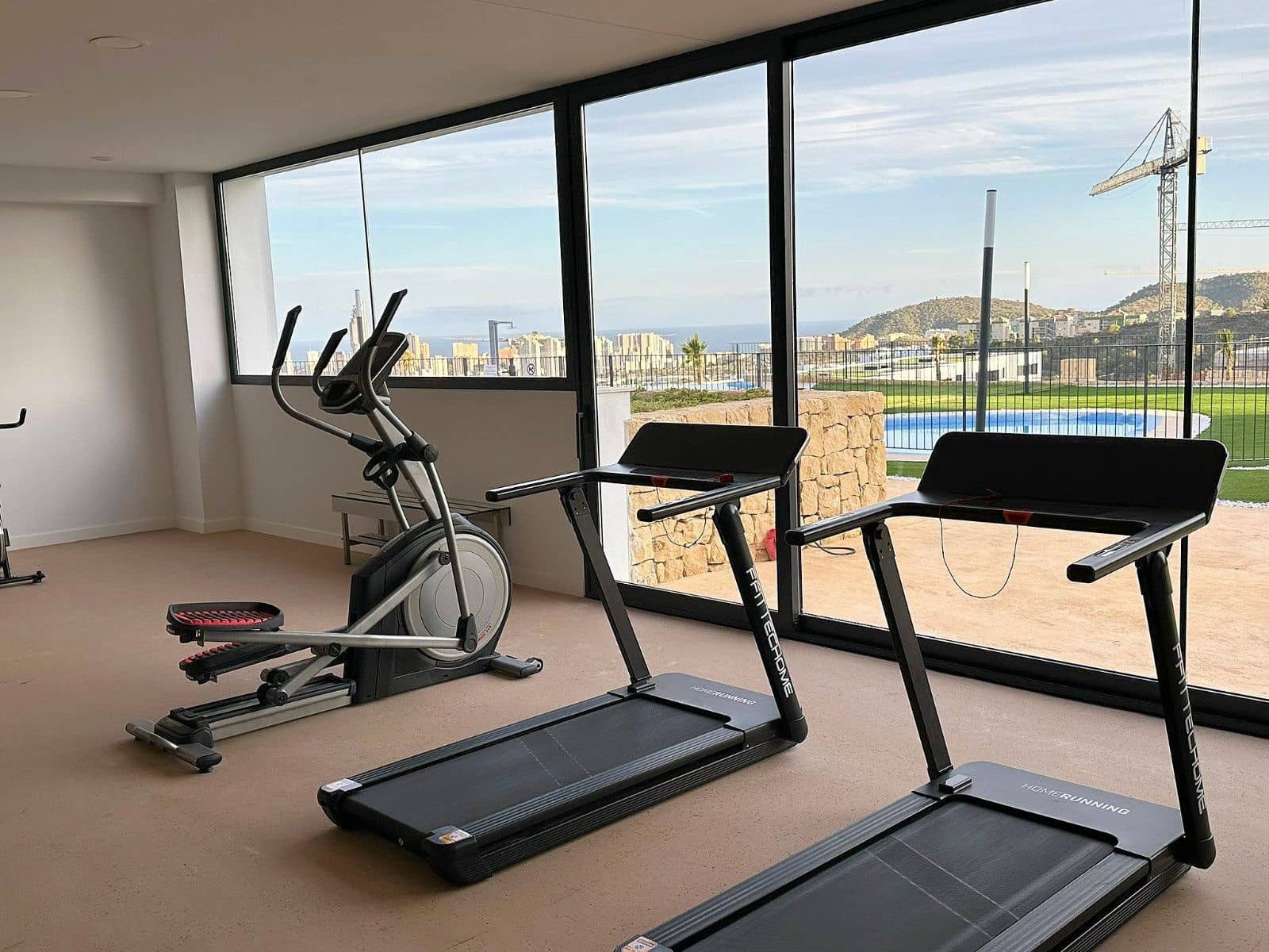 2 soveværelse Lejlighed til leje i Finestrat med swimmingpool garage - € 1.750 (Ref: 9061077)