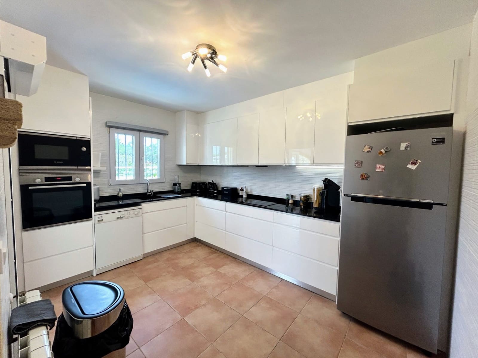 3 slaapkamer Villa te koop in Denia met zwembad garage - € 595.000 (Ref: 9069186)