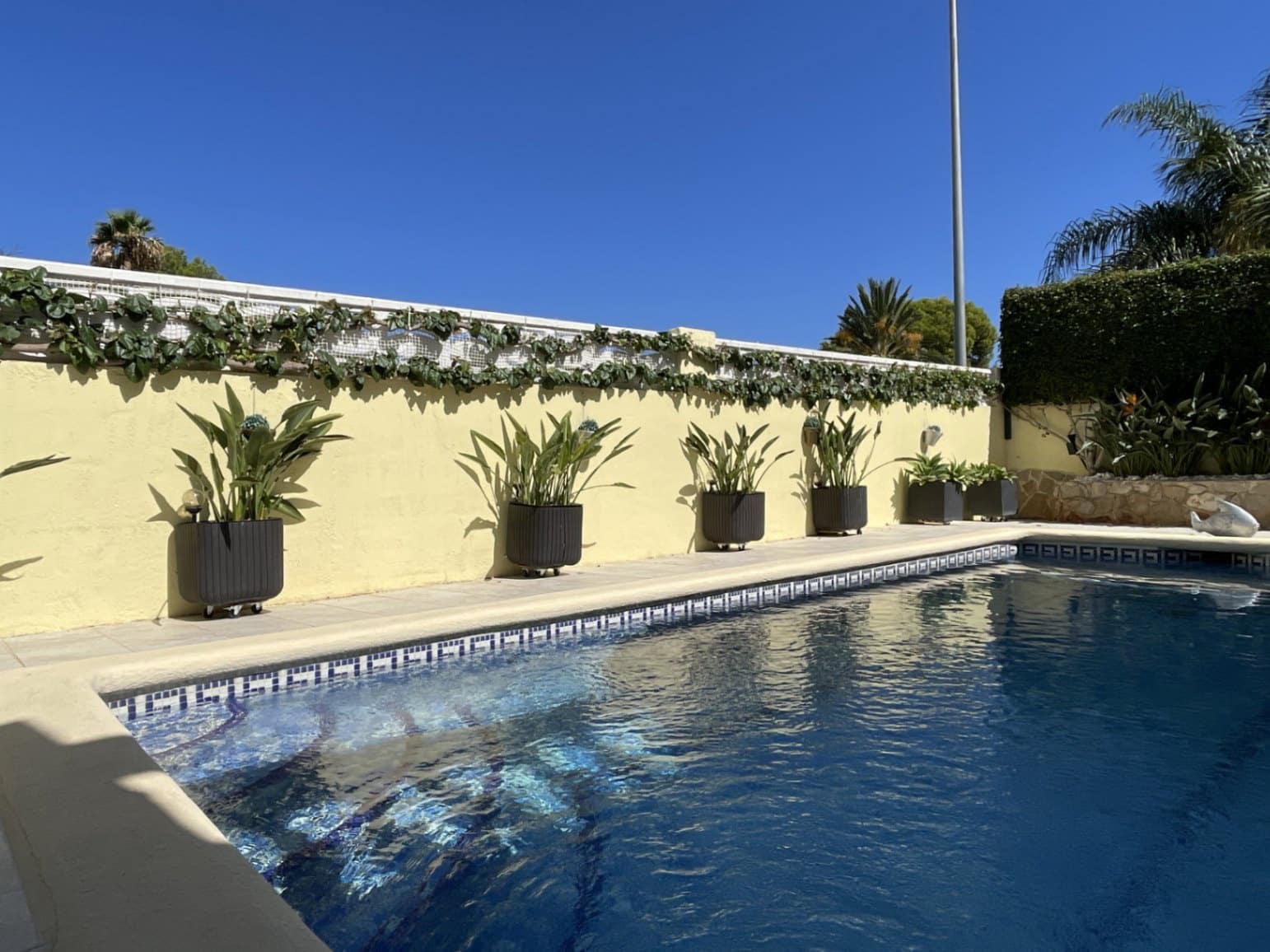 3 slaapkamer Villa te koop in Denia met zwembad garage - € 595.000 (Ref: 9069186)