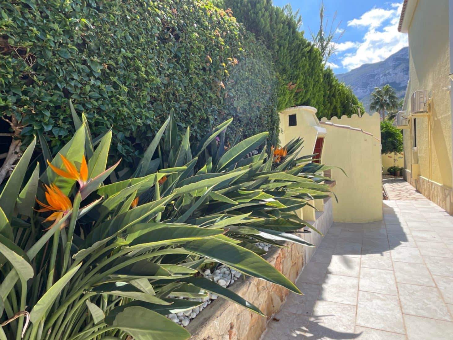 3 slaapkamer Villa te koop in Denia met zwembad garage - € 595.000 (Ref: 9069186)