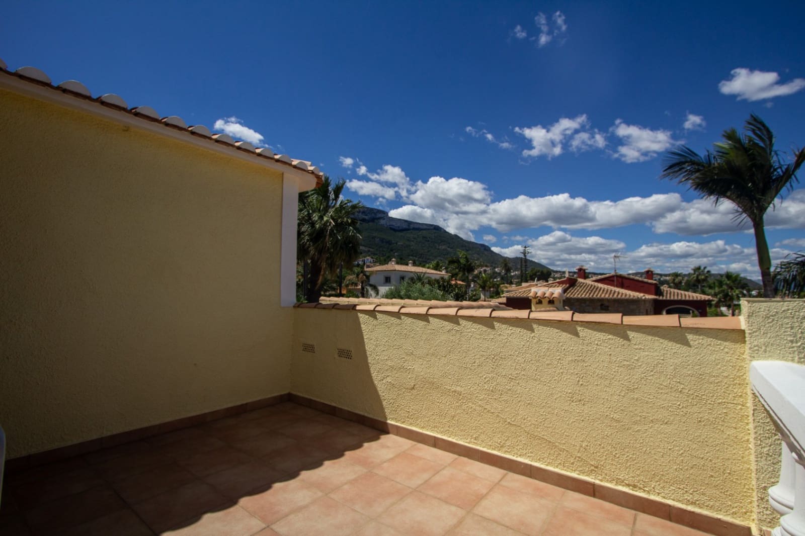 3 bedroom Villa for sale in Denia with pool garage - € 595,000 (Ref: 9069186)