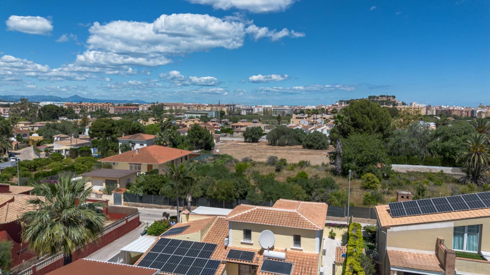 3 bedroom Villa for sale in Denia with pool garage - € 595,000 (Ref: 9069186)