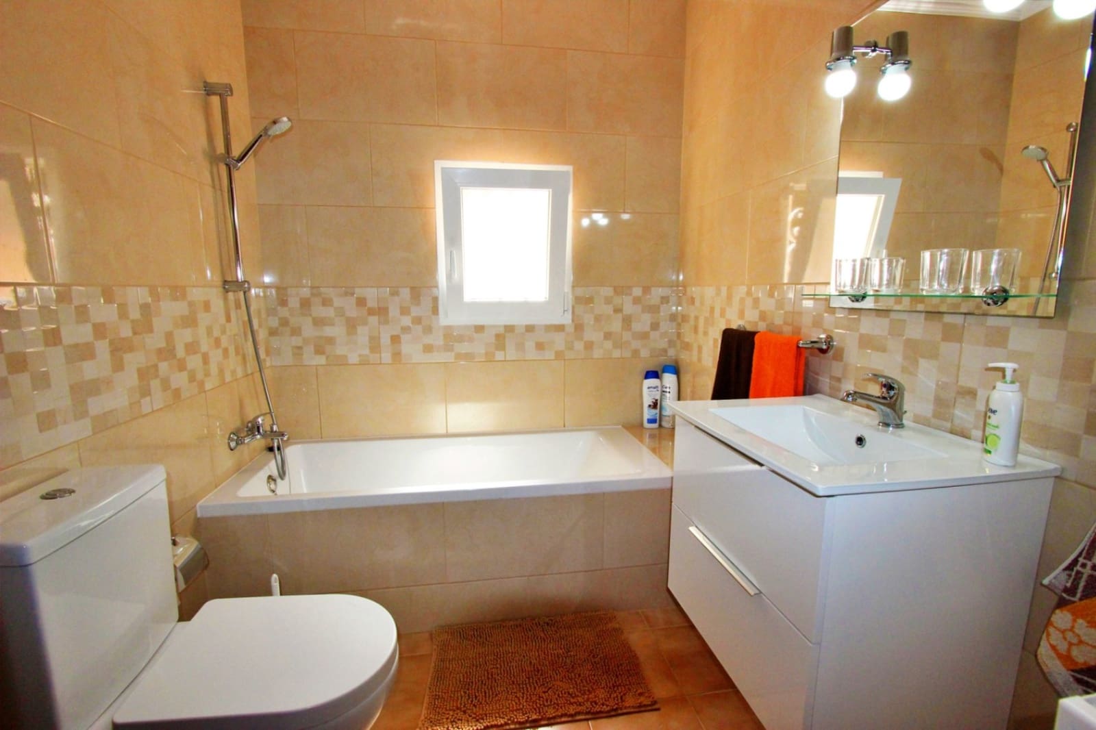 Chalet de 3 habitaciones en Calpe / Calp en venta con garaje - 460.000 € (Ref: 9074289)