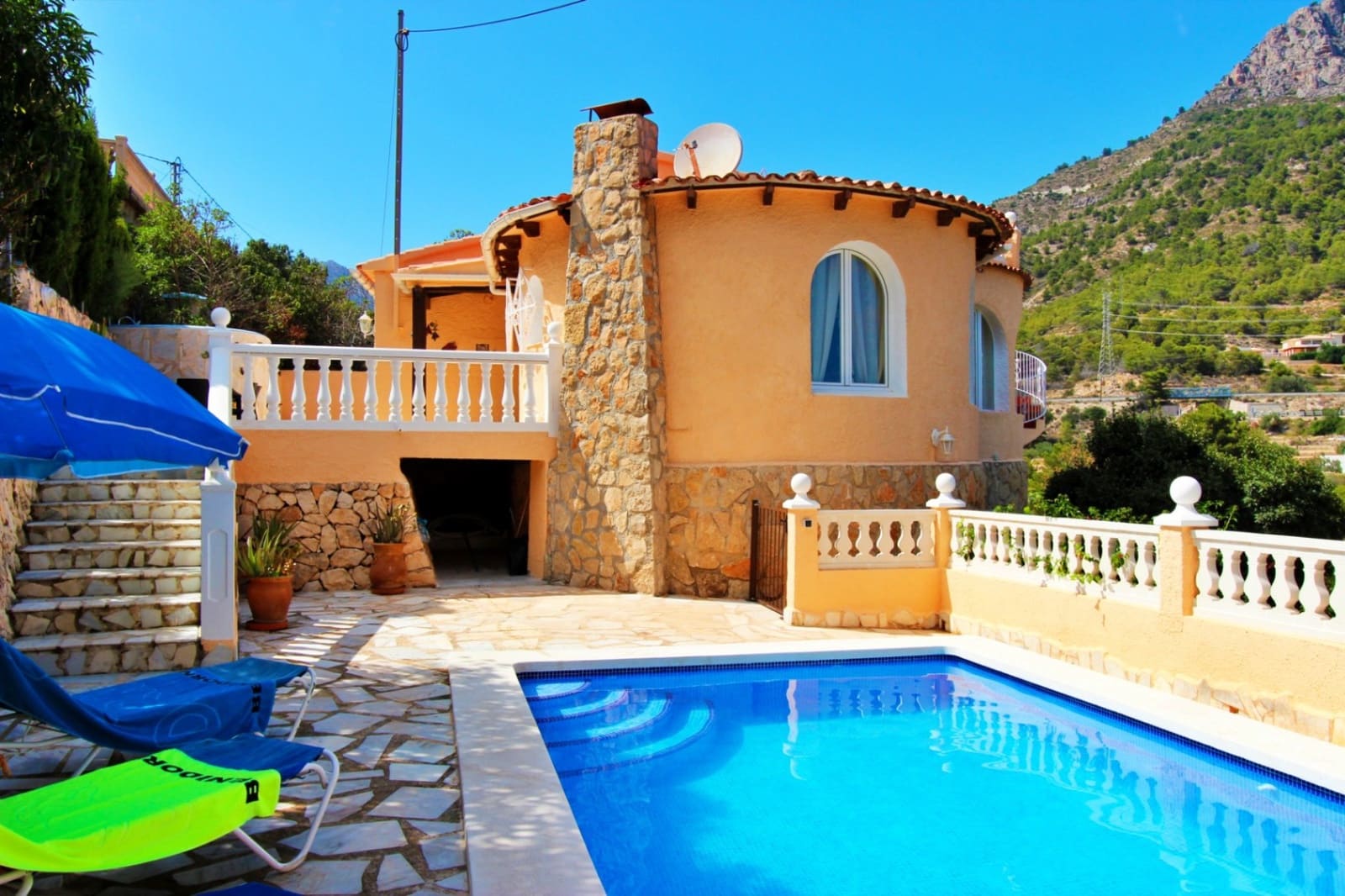 Chalet de 3 habitaciones en Calpe / Calp en venta con garaje - 460.000 € (Ref: 9074289)