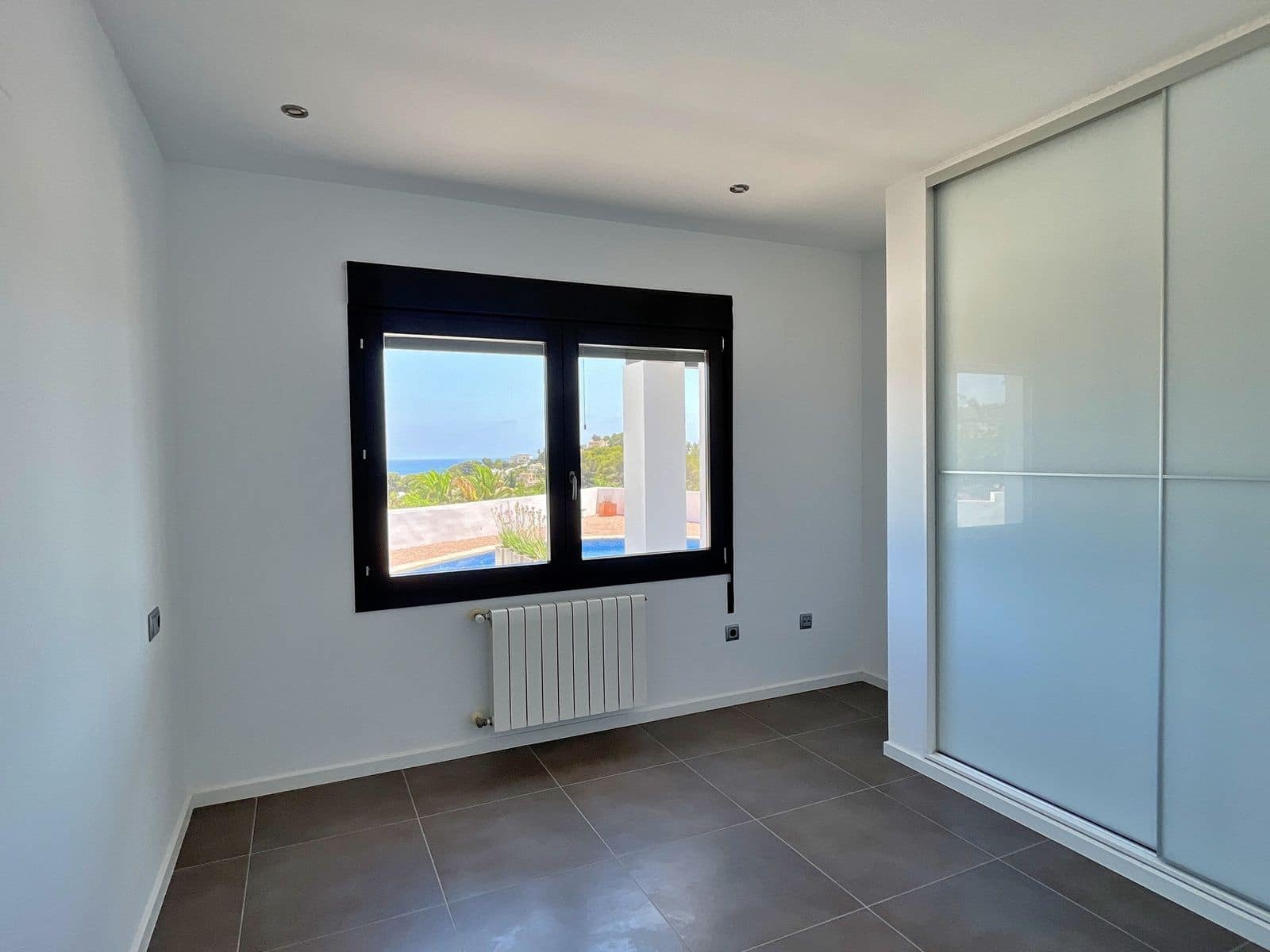 3 slaapkamer Villa te koop in Moraira met zwembad garage - € 1.440.000 (Ref: 9085649)