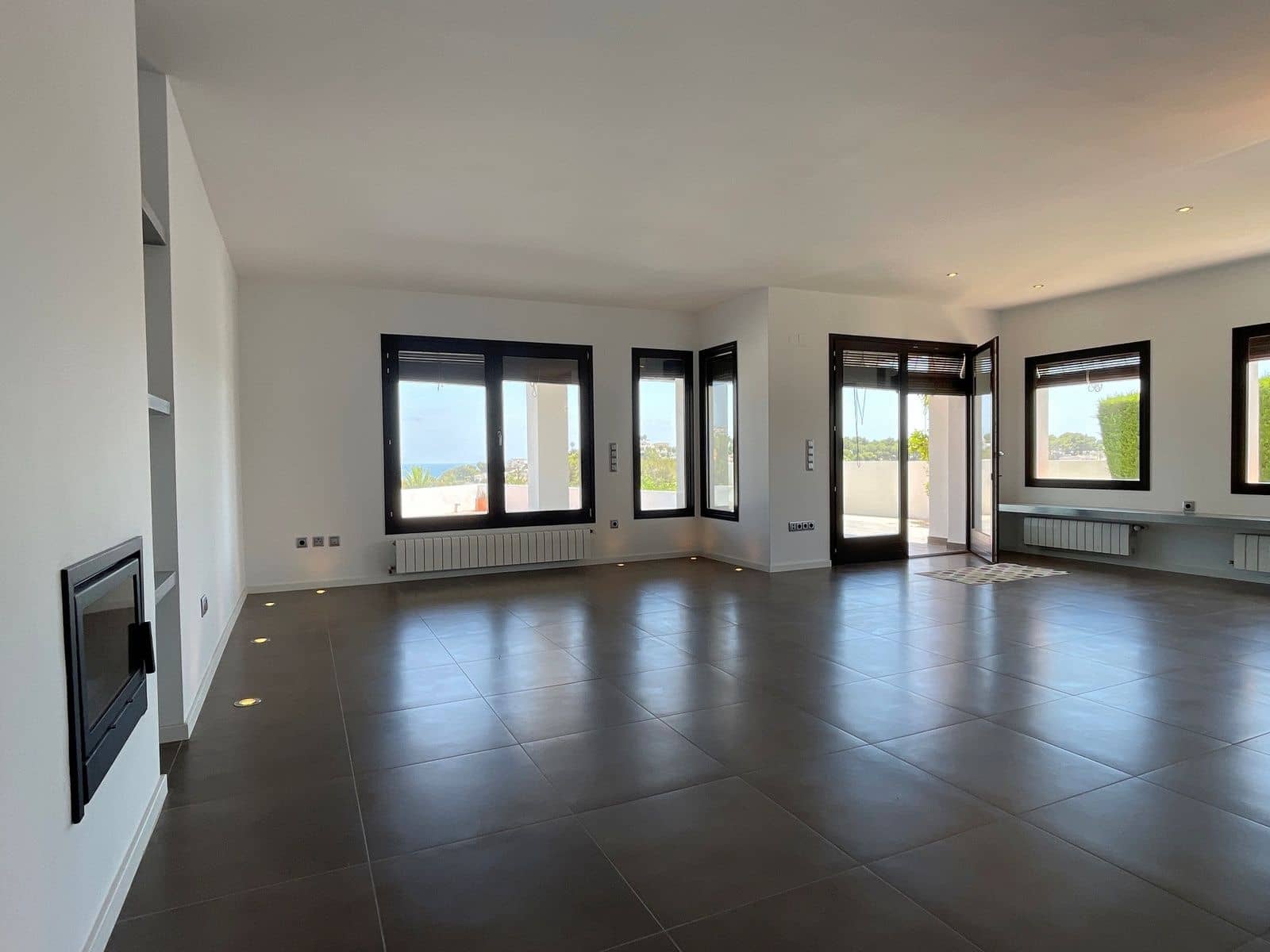 3 slaapkamer Villa te koop in Moraira met zwembad garage - € 1.440.000 (Ref: 9085649)