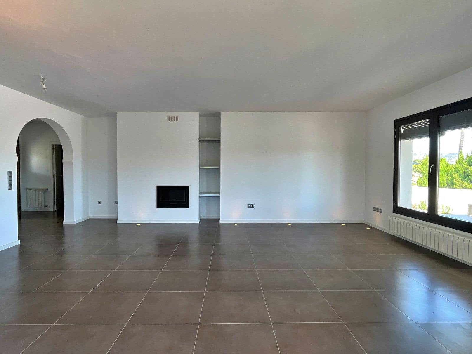 3 slaapkamer Villa te koop in Moraira met zwembad garage - € 1.440.000 (Ref: 9085649)