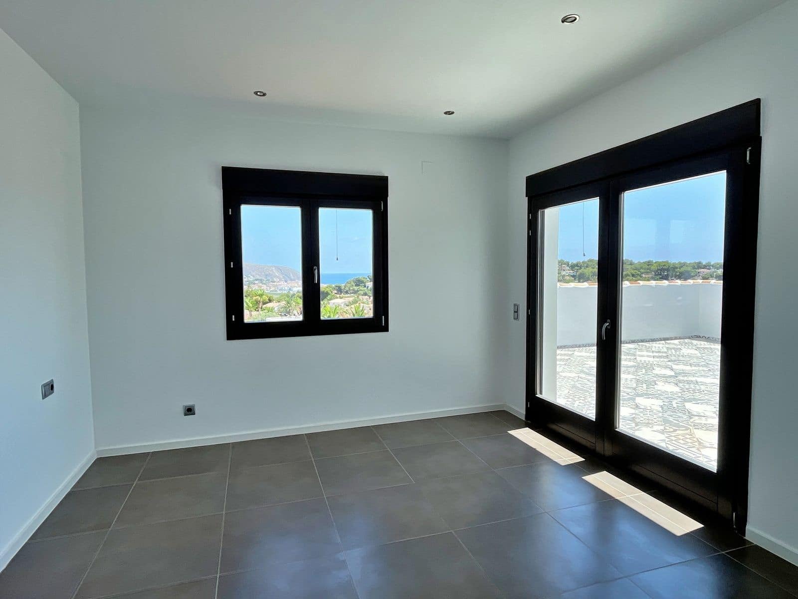 3 slaapkamer Villa te koop in Moraira met zwembad garage - € 1.440.000 (Ref: 9085649)