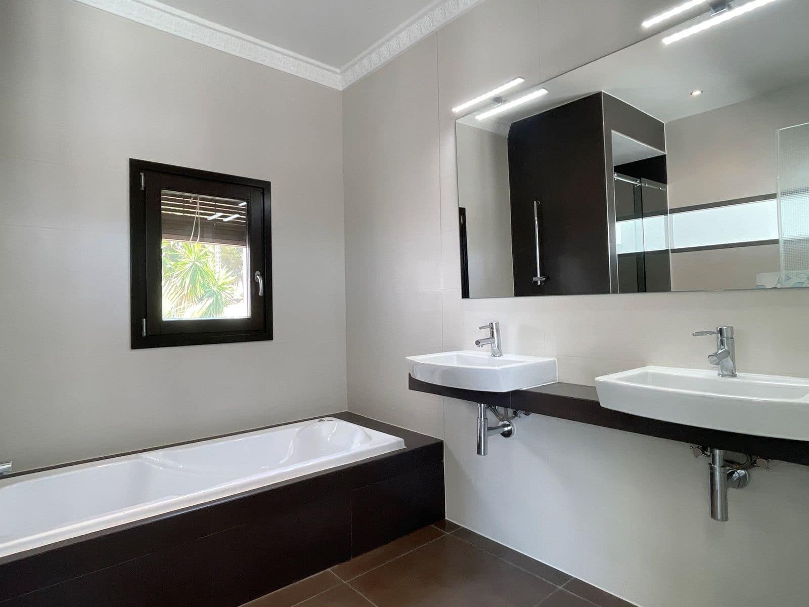 3 slaapkamer Villa te koop in Moraira met zwembad garage - € 1.440.000 (Ref: 9085649)