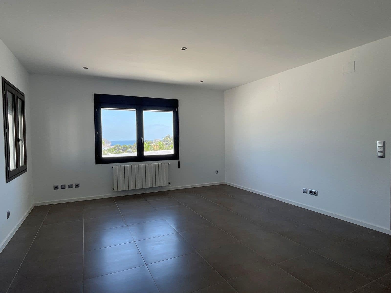 3 slaapkamer Villa te koop in Moraira met zwembad garage - € 1.440.000 (Ref: 9085649)