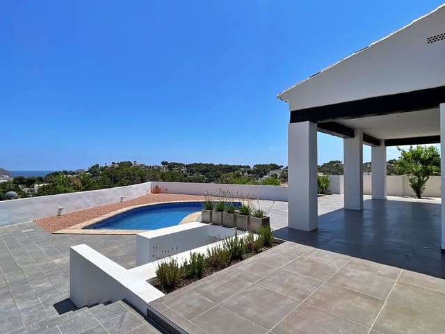3 slaapkamer Villa te koop in Moraira, Teulada-Moraira met zwembad garage - € 1.440.000 (Ref: 9085649)