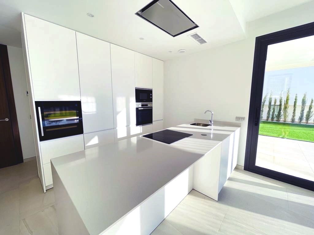 3 bedroom Villa for sale in Finestrat with pool garage - € 850,000 (Ref: 9087128)