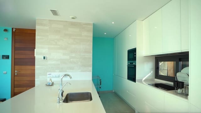 4 bedroom Villa for sale in Finestrat with pool garage - € 1,900,000 (Ref: 9087129)