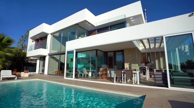 4 bedroom Villa for sale in Finestrat with pool garage - € 1,900,000 (Ref: 9087129)