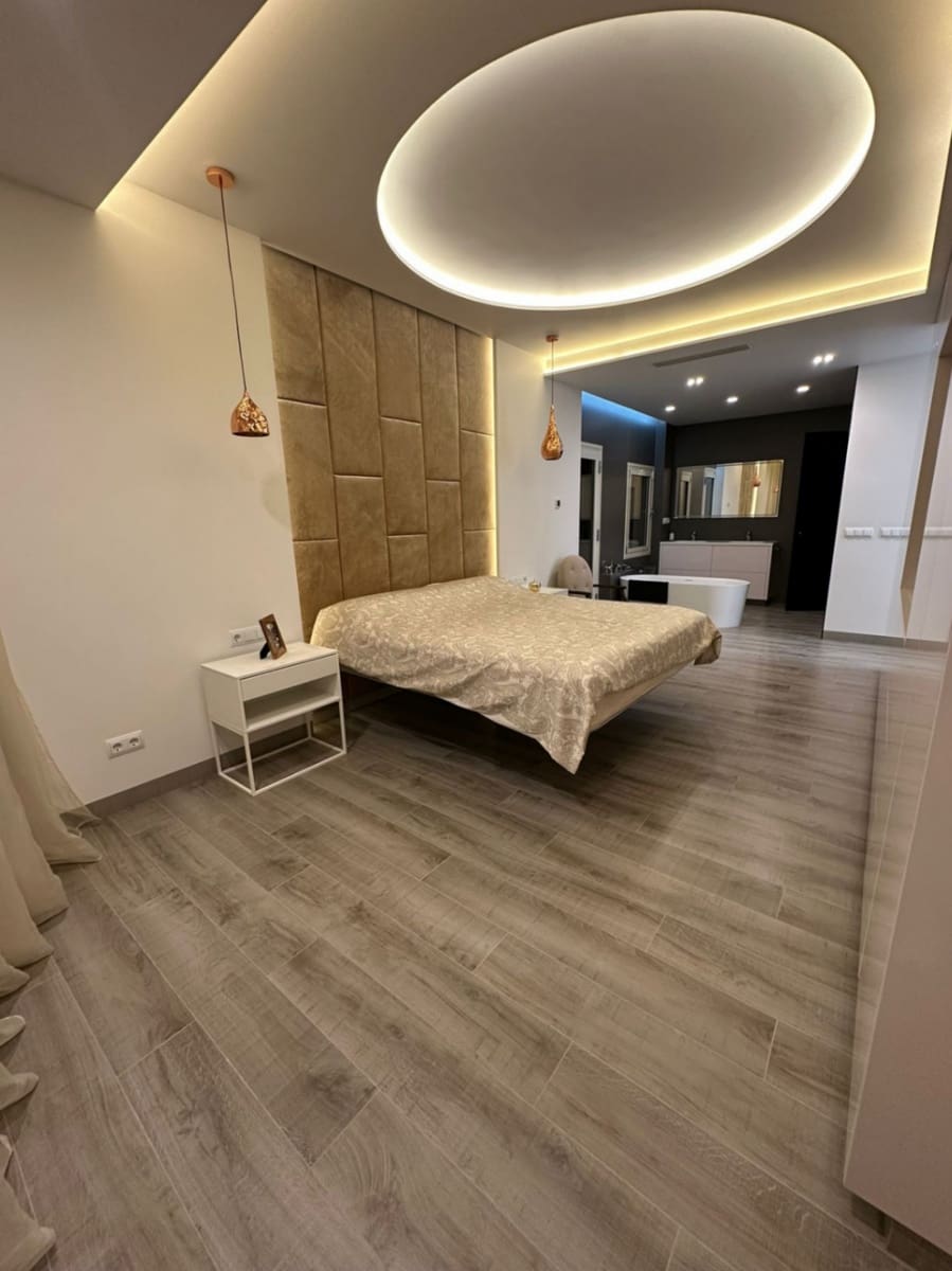 6 slaapkamer Villa te koop in El Campello met zwembad garage - € 2.900.000 (Ref: 9099639)