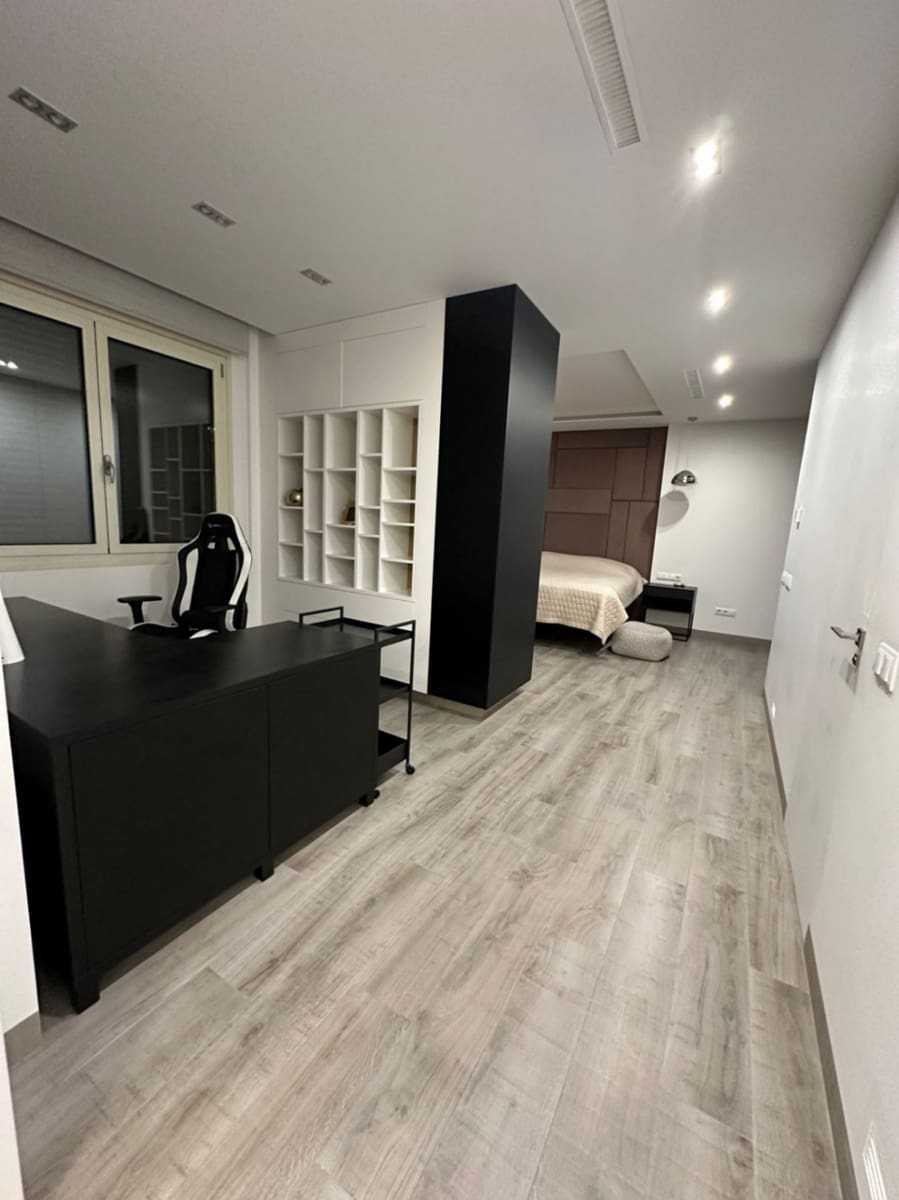 6 slaapkamer Villa te koop in El Campello met zwembad garage - € 2.900.000 (Ref: 9099639)