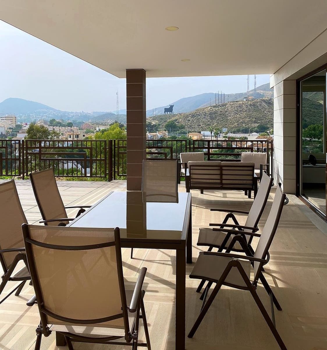 6 slaapkamer Villa te koop in El Campello met zwembad garage - € 2.900.000 (Ref: 9099639)